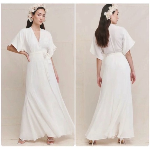 Reformation Dresses & Skirts - Reformation - Karen wrap dress - size 12 - worn once